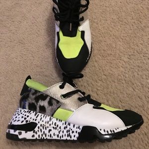 Steve Madden Cliff Sneakers